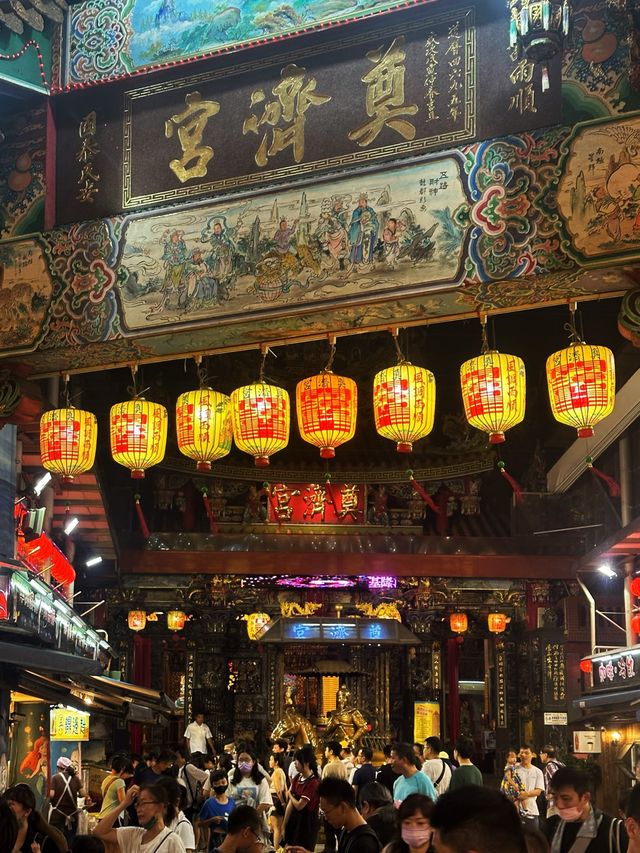《基隆》被評選為最美味的夜市 各種特色美食吃透透-基隆廟口夜市