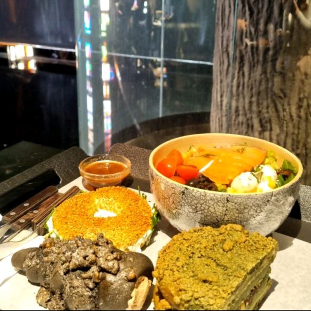 카페에서 펼쳐지는 숲 뷰, 메이드림