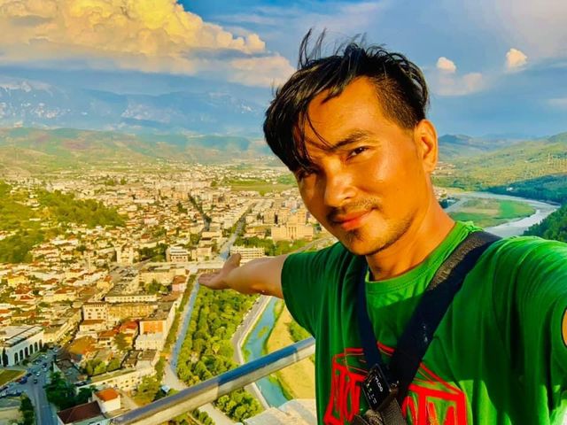 阿爾巴尼亞🇦🇱培拉特城堡