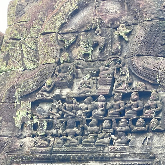 Mythical Marvel: Banteay Samre Wonders