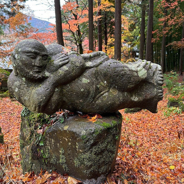 Not to be missed temple in Hakone