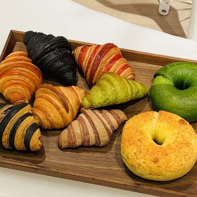 🌈Artemis by Deesses Bakery🥐