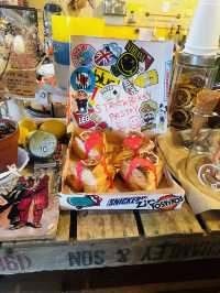 新大久保なのに韓国っぽくないカフェ CAFE SECRET WINDOW