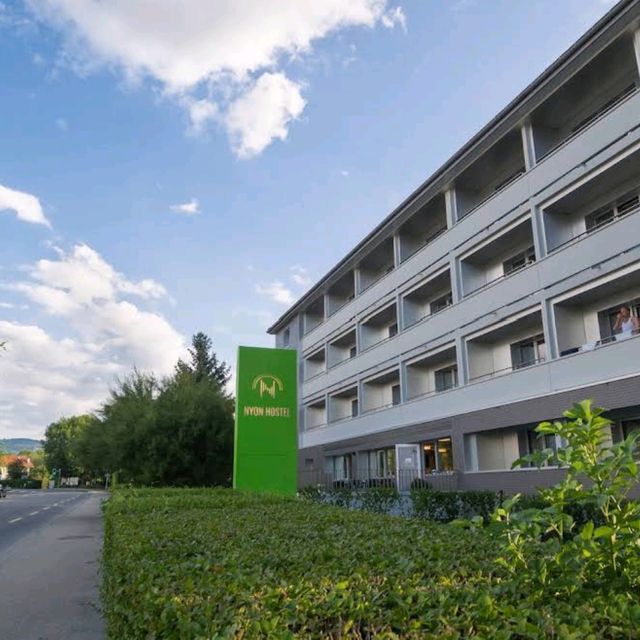 Nyon Hostel