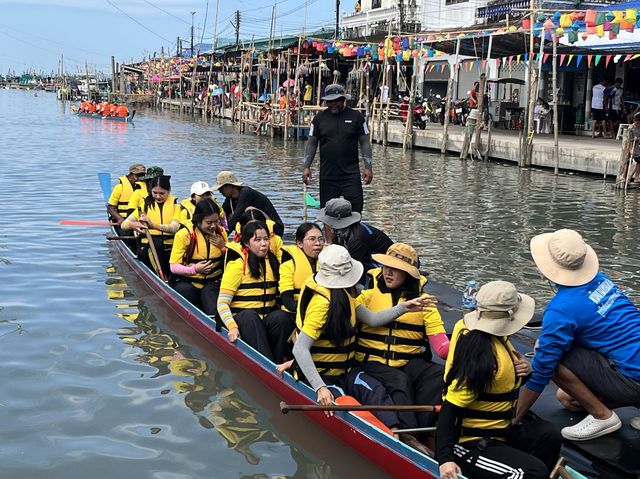 🚣‍♂️ประเพณีแข่งขันเรือพาย  จ.ตราด🚣‍♂️