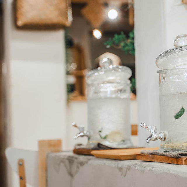 Raku cafe ร้านอาหารญีปุ่น สันกำแพง เชียงใหม่