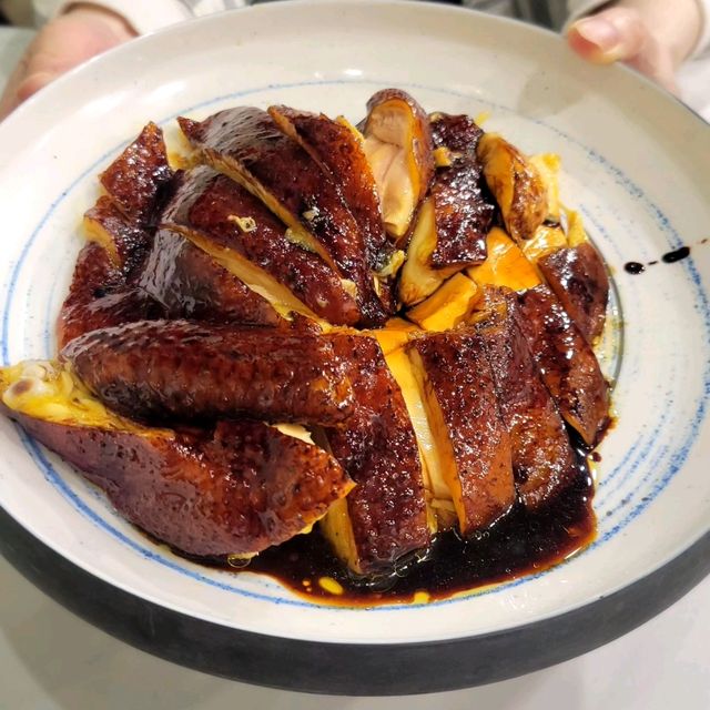 令人食指大動嘅中菜小店 豉油雞🐥＆酸菜魚🐟