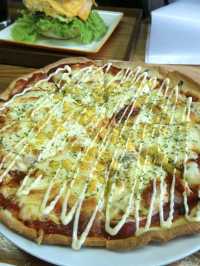 【長崎ランチ】大きな佐世保バーガーを楽しめるカフェ