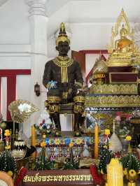 วัดนางพญา
