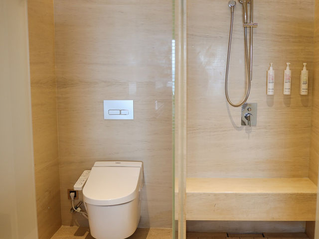 台北萬豪酒店：奢華舒適入住體驗，壯麗城市景觀！