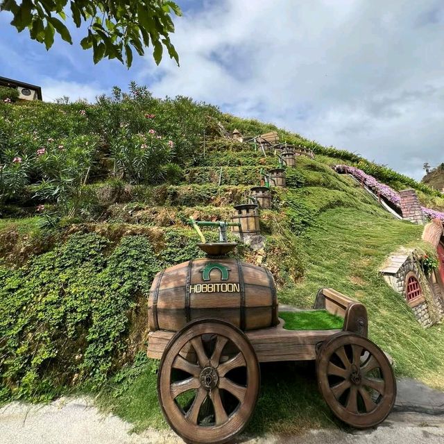 Hobbitoon Village