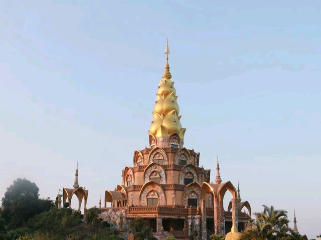 เที่ยววัดผาซ่อนแก้ว เพชรบูรณ์