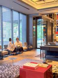 まるでミュージアム☺️アート感じるホテルは羽田空港近く！