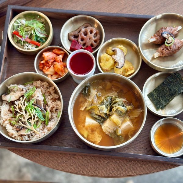 연남동 한식 비건 식당 '비건투미'(Vegan to me) 🍽️