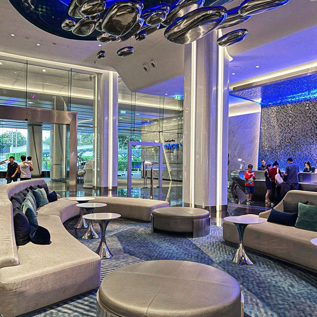 GRAND CENTRE POINT SPACE | อวกาศไม่เกินเอื้อม
