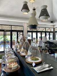 Cafe&Bar สวยกลางวัน หรูกลางคืน🏞️ ไม่พักก็แวะมาได้