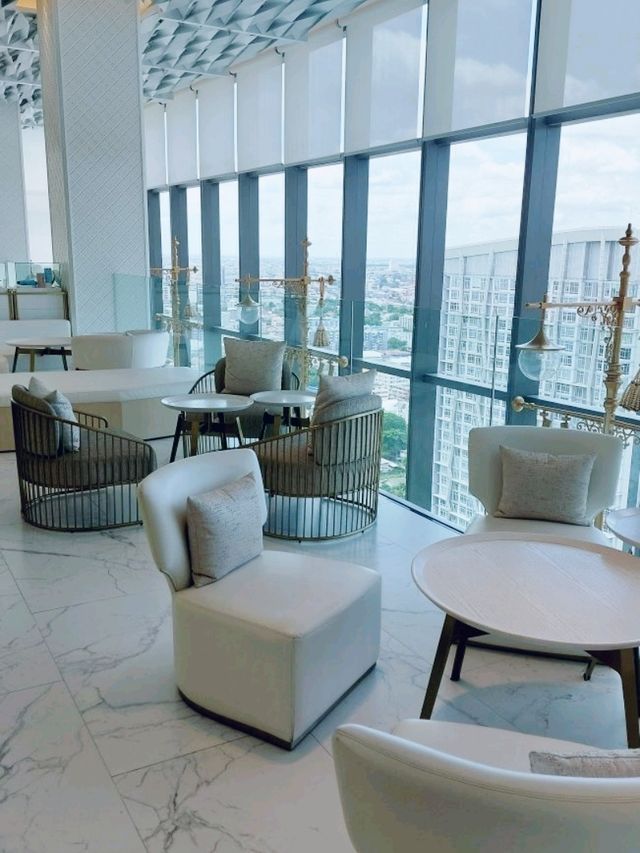 曼谷素坤逸怡思得酒店：打咭無邊際泳池