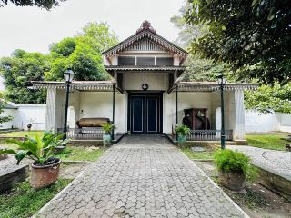A must-visit Royal Palace in Yogyakarta
