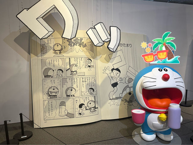 ‼️展覽只到8月18號‼️「100%多啦A夢 & Friends」巡迴特展的室內收費區 ：找回童年回憶，絕對不容錯過‼️
