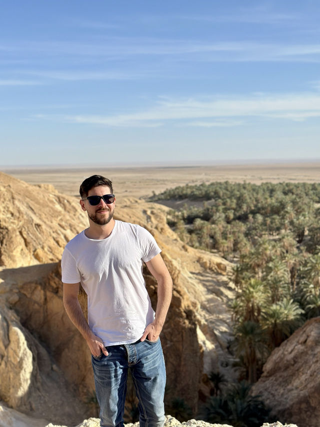 🌴 Discover the Enchanting Chebika Oasis in Tunisia 🇹🇳 