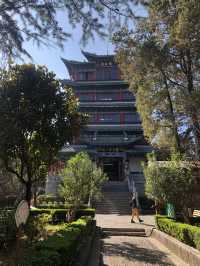 Hiking to Wangu Pavilion on Lion Hill, in Lijiang Old Town 🇨🇳