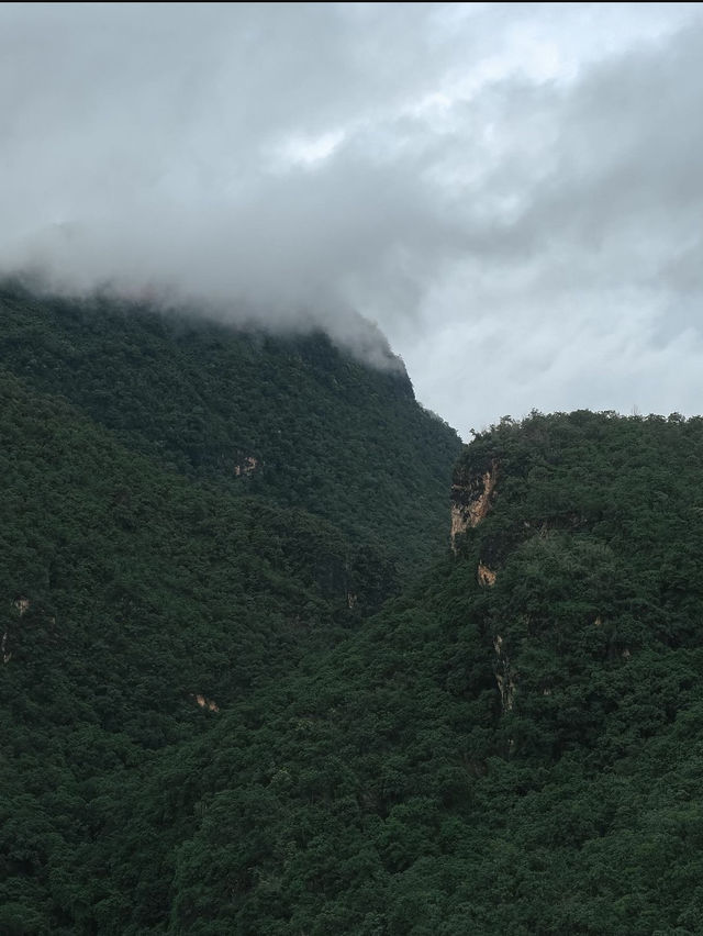 ขับรถกินลม ชมวิว ที่จุดชมวิวดอยอินทนนท์ 🏔️🫧