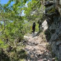 Conquer your fears and walk on the edge at Zhuilu Old Trail—where adventure meets breathtaking views
