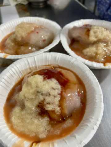 新竹 吃肉圓配烤香腸