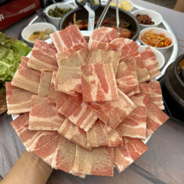  행리단길 웨이팅 맛집, 화성행궁 구경 후 꼭 들러야 할 야장맛집. ‘빨간지붕’