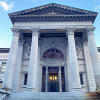 大阪有希臘神殿？欣賞大阪府立中之島圖書館雄偉建築 
