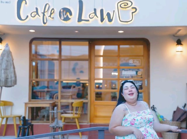 Cafe in Law คาเฟ่น่ารัก ใจกลางเมืองอุดร 