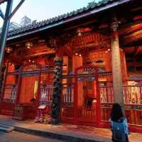 Lungshan Temple: A Spiritual Haven with Breathtaking Architecture