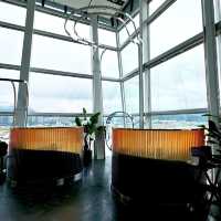 Chill in airport@Intervals Bar