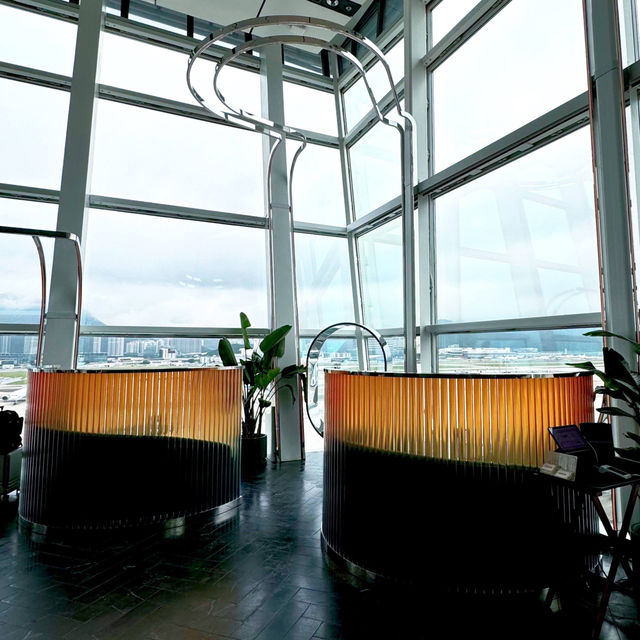 Chill in airport@Intervals Bar