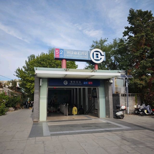 Experience local life in Beijing Beijing is "Hutong culture"