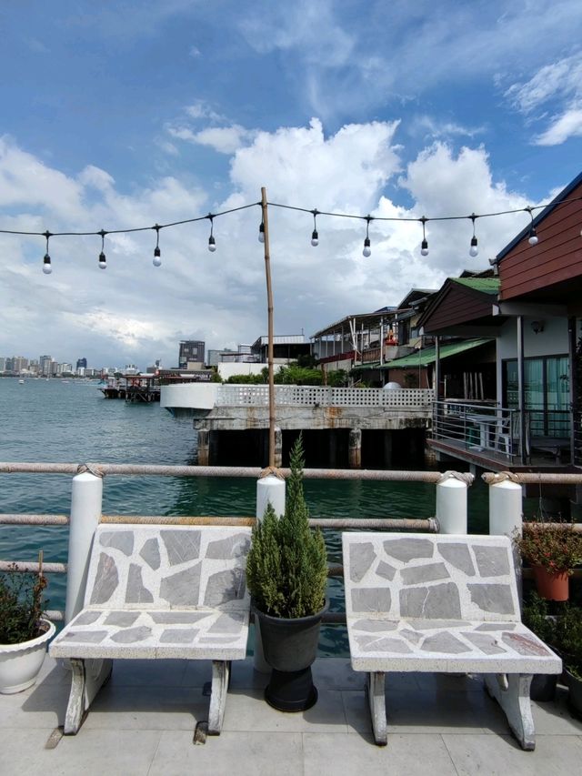 Banlay Home Cafe เที่ยวคาเฟ่พัทยา 