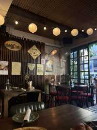 ร้านอาหารสไตล์ฝรั่งเศส ใจกลางสาทร
