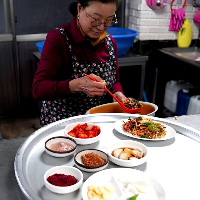 韓國大邱_韓式豬肉湯飯(小頭火餐館豬肉湯飯소두불식당)