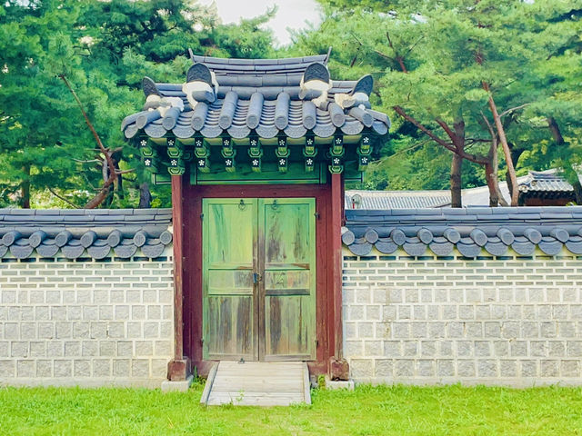 To experience South Korea’s culture and history🇰🇷👫