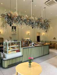 Flaneur Tea 🌷 คาเฟ่สวนอบอุ่น บรรยากาศดีต่อใจ 😊✨