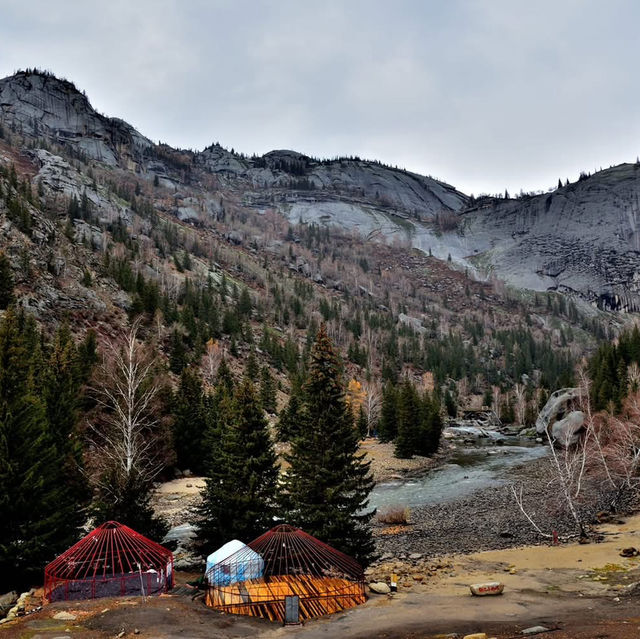 可可托海稀有金屬國家礦山公園 可可托海稀有金屬國家礦山公園