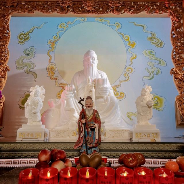 ของาน เงิน ความรัก ที่ Wenwu Temple