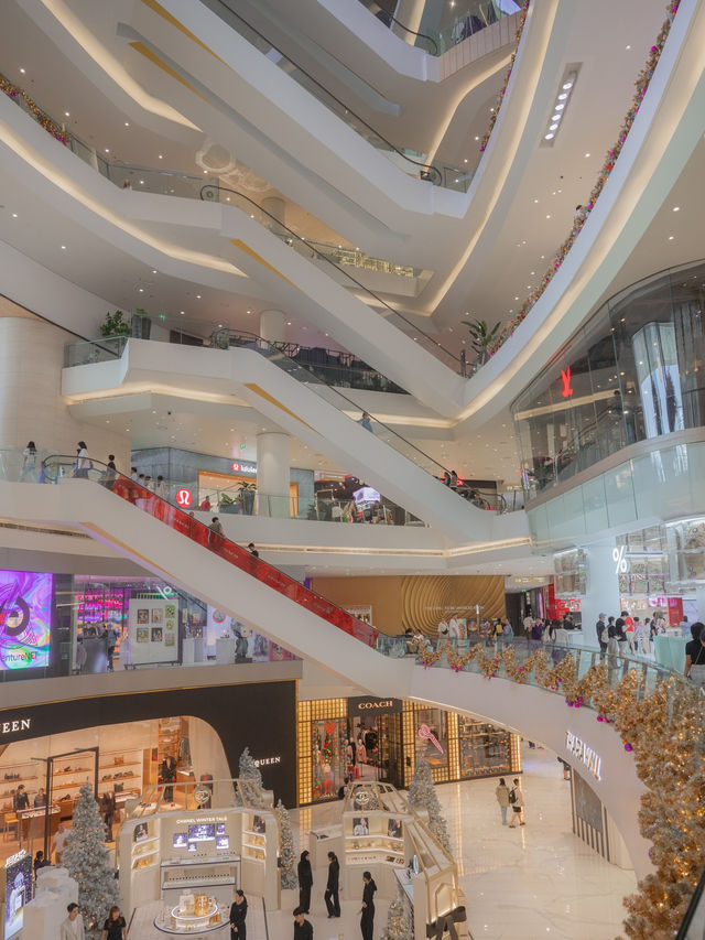 เที่ยวปีใหม่ที่ ICONSIAM 🥳🎊