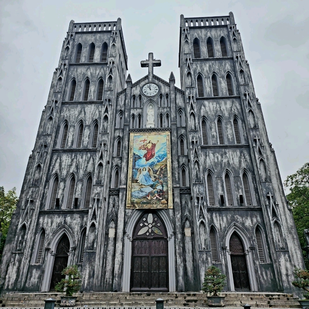 原画　油絵　ハノイ大教会 原画 油絵 ハノイ大教会 原画 油絵 ハノイ大教会 - メルカリ