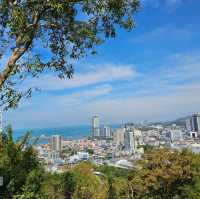 ไหว้พระ ทำบุญ ชมวิวเมืองศรีราชา 360° สวยงามมากๆ