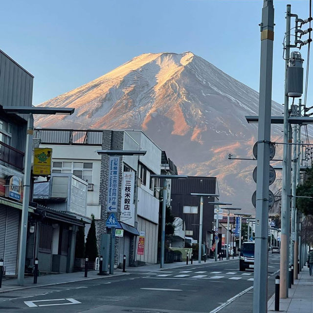 ที่พัก 𝐇𝐨𝐬𝐭𝐞𝐥 𝟏𝟖𝟖𝟗 富士吉田 วิวสวยตะโกน