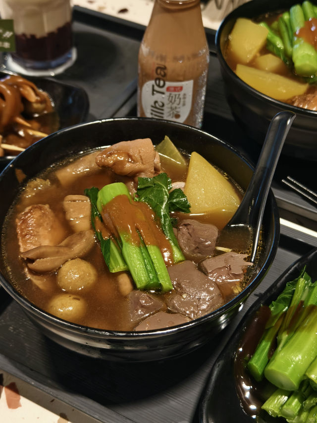 永年特調辣醬串串,辣得過癮 永年特調辣醬串串,辣得過癮