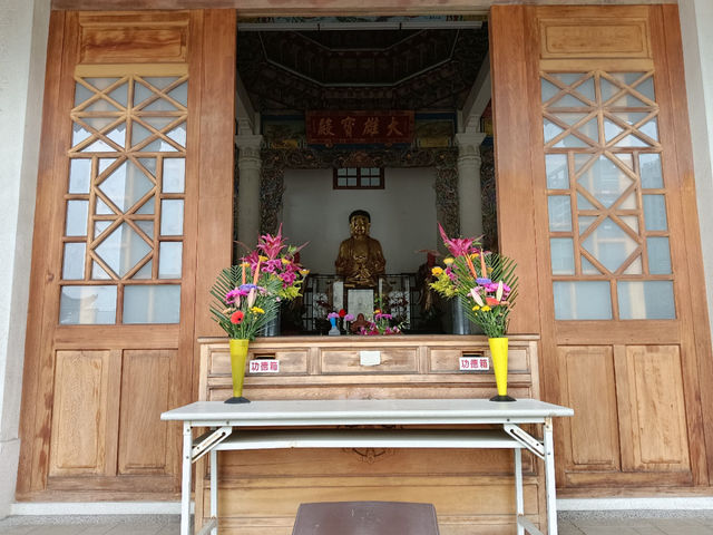 台中旅行　宝覚寺の大仏！