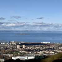 Chasing the Sunset: My Enchanting Hike to Arthur’s Seat in Edinburgh