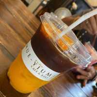 มือเยี่ยม Phuket Old Town Cafe 